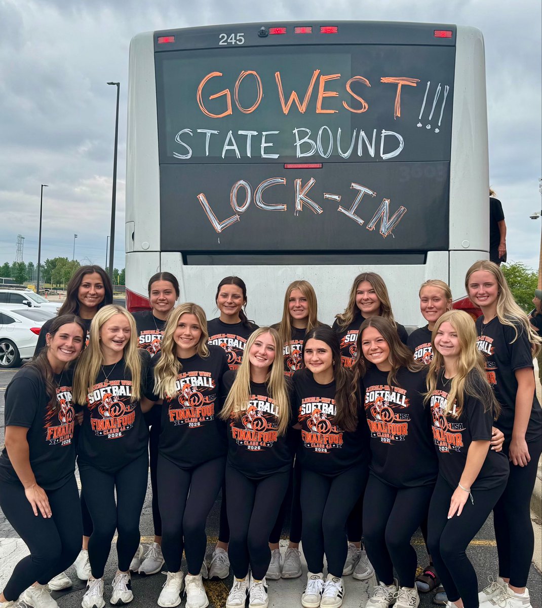 lwwsoftball's tweet photo. Warrior Softball is headed to State 🧡

#PlayLikeAWarrior https://t.co/kQwGwQR2Lt