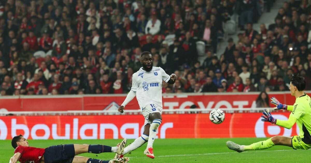 ici_auxerre's tweet photo. Sondage ICI Auxerre : Lassine Sinayoko élu joueur préféré des supporters de l’AJA
➡️ https://t.co/iZSqcFtvvj https://t.co/qeNxoYzLxP