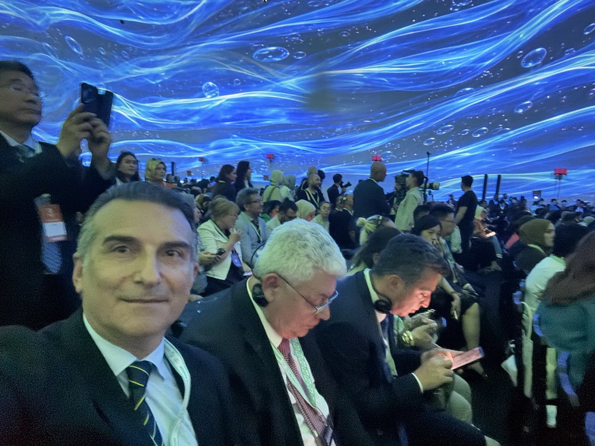 Hayatiokty's tweet photo. 📍İstanbul
Türkiye Sıfır atık Vakfı tarafından İstanbul’da  düzenlenen Sıfır Atık- Zero Waste Forum’a  katıldım. 

Sıfır Atık Forumu, malzemelerle, tüketim kalıplarıyla ve çevreyle olan ilişkimizi dönüştürmeye adanmış seçkin bir uluslararası buluşma
#zerowasteforum https://t.co/9FdekkB8hy