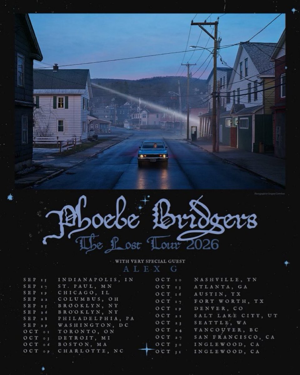 knowurghost's tweet photo. so how are we getting me to california for halloween show https://t.co/QeluVptBSp