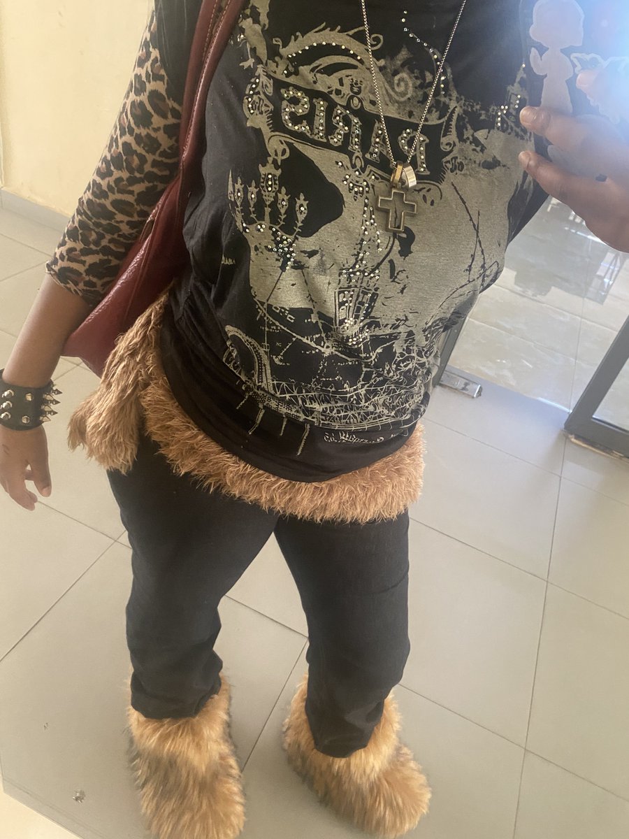 Cyber0dance's tweet photo. yesterdays fit https://t.co/7xi8F6Csk5