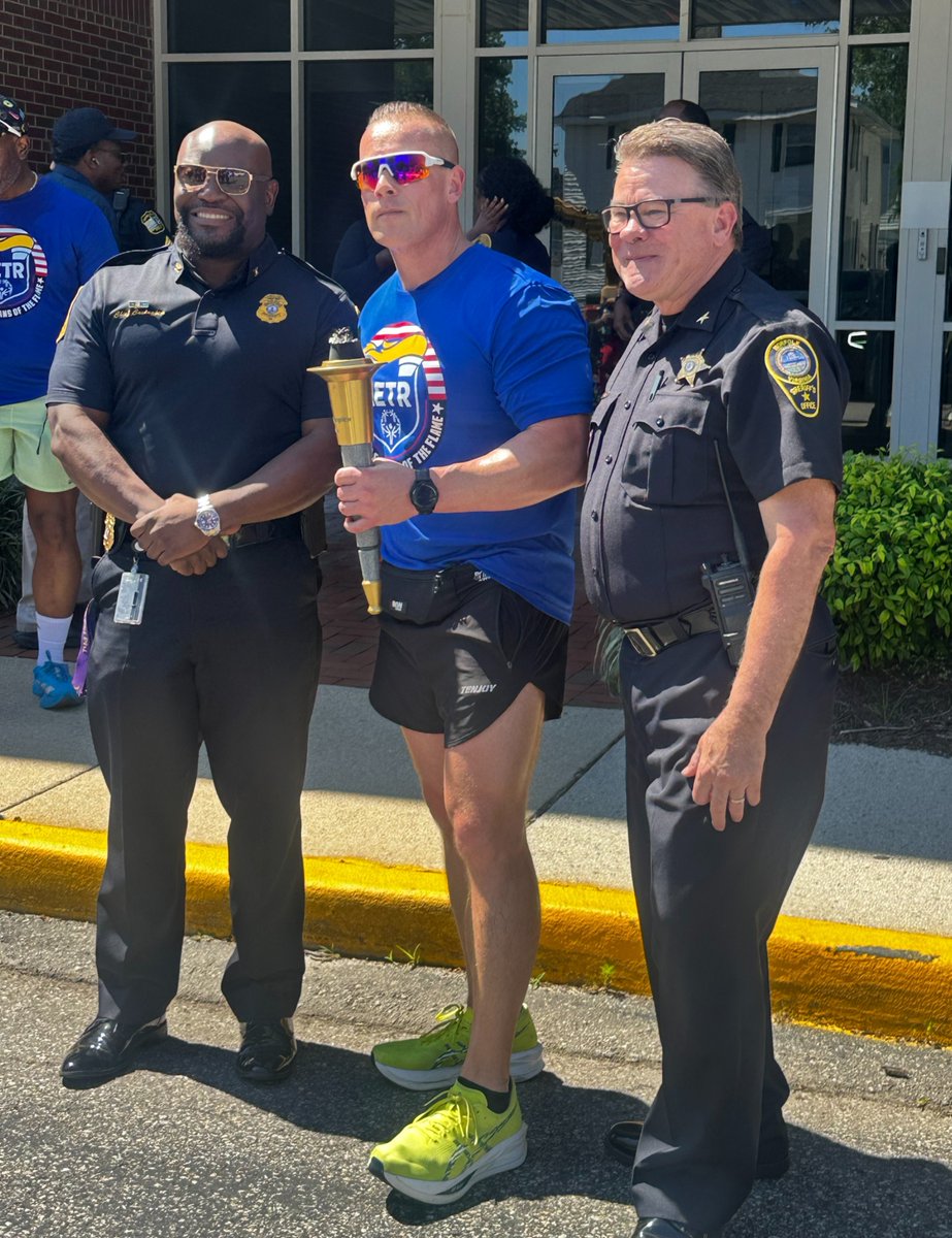 Norfolkstate's tweet photo. The Flame of Hope made its way to NSU as law enforcement agencies from across the region participated in the Law Enforcement Torch Run benefiting Special Olympics Virginia.

Thank you to NSU Police and all participants for helping raise awareness and support!

#TorchRun https://t.co/lnbP4bvk69