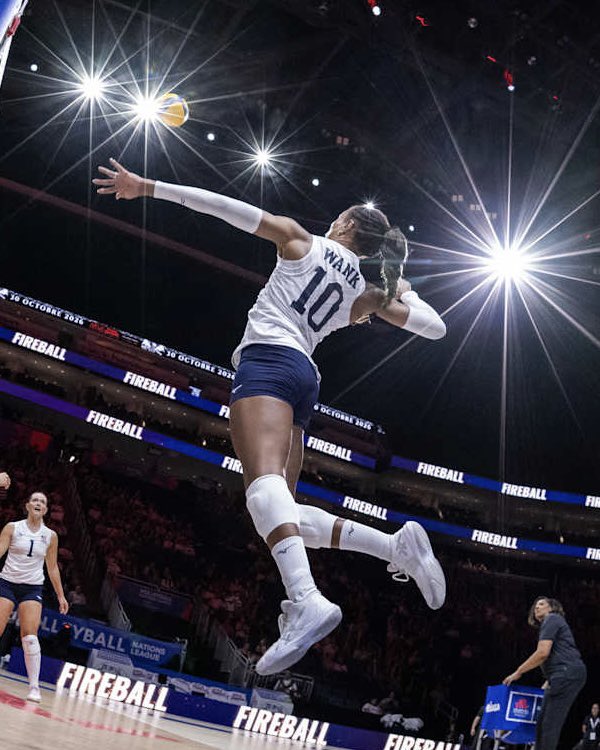 PennStateVBALL's tweet photo. Just an appreciation post for @simone22lee being back in the Red, White, and Blue 🇺🇸 

#WeAre 

📸: @volleyballworld https://t.co/rB7sZWol4p