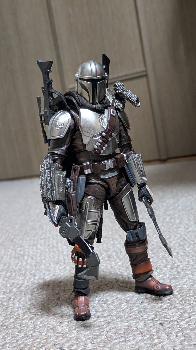 KZMISHR's tweet photo. 武器が増えると楽しい(笑)
#スターウォーズ
#マンダロリアン https://t.co/KEYUytAvmo