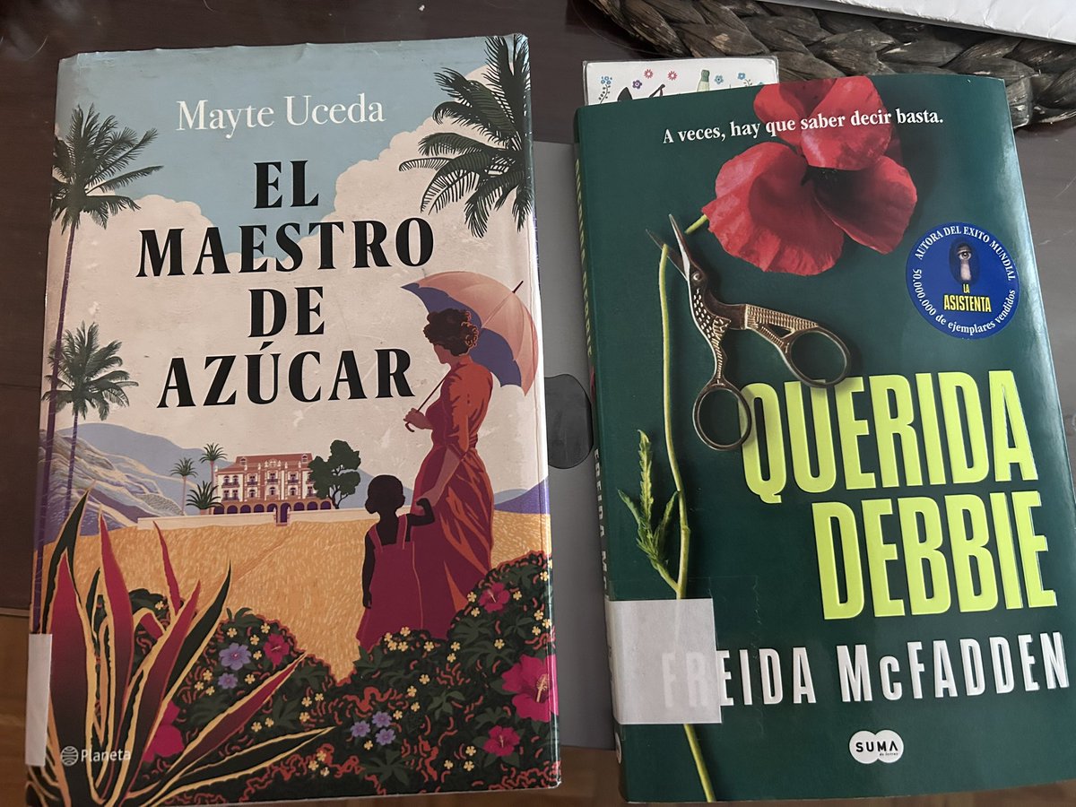 _AnaYague_'s tweet photo. Se me acumulan las lecturas !!!!!😱🤗🤗 https://t.co/vMBaFrlBxG