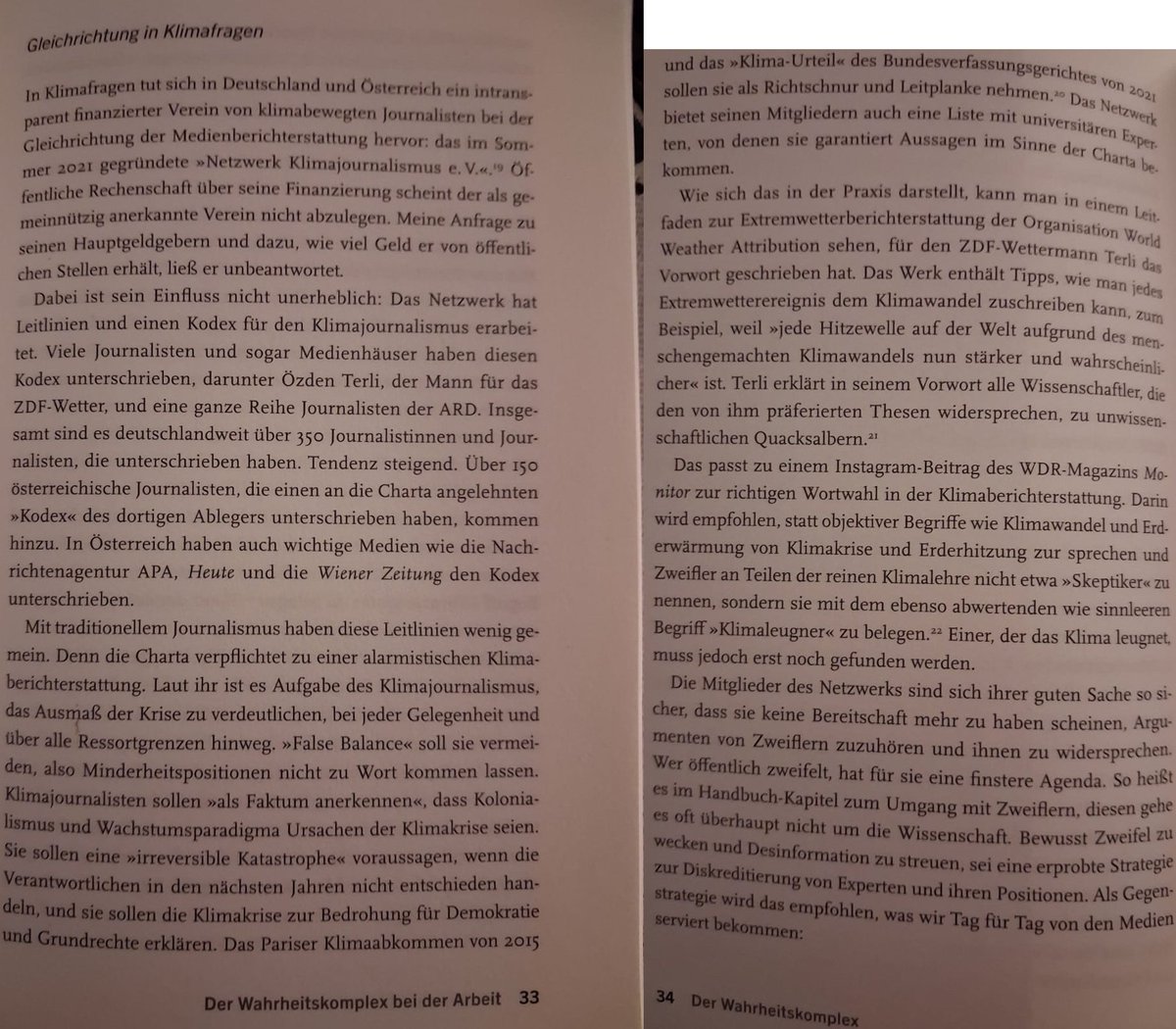 GabrielRothsch3's tweet photo. @mz_storymakers @ZDF @heutejournal Der Typ folgt einem organisierten Propagandanetzwerk des Wahrheitskomplexes, das Klimapanik schüren soll. Lesen Sie das gleichnamige Buch von Norbert Häring dazu. https://t.co/4TxjheuOvk