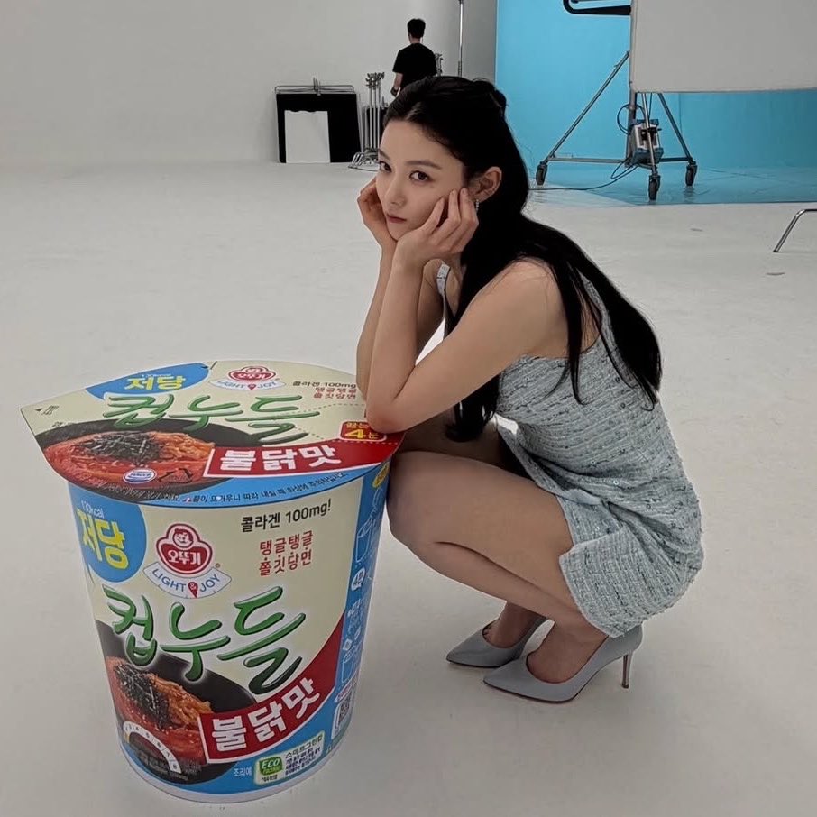 stupidiee's tweet photo. loml <33 https://t.co/HLNR4OcLnl