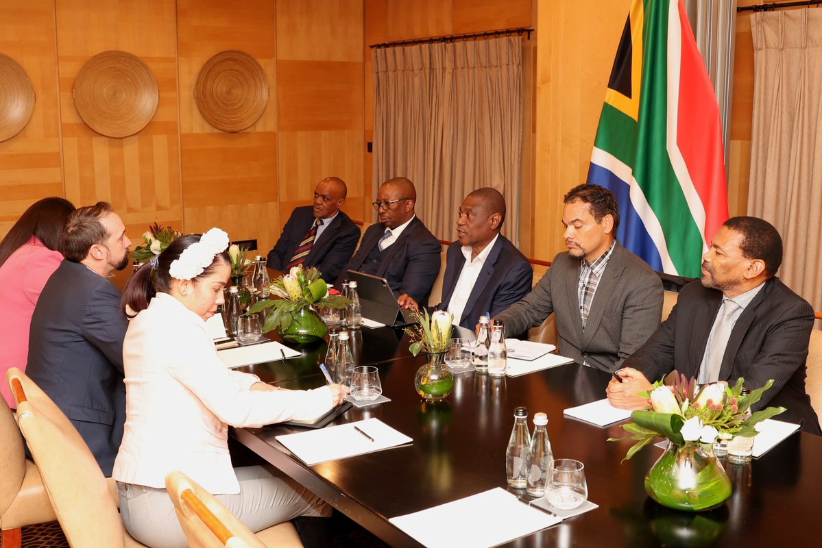 PresidencyZA's tweet photo. His Excellency, the Deputy President of the Republic of South Africa, Mr Paul Mashatile, today, Friday, 05 June 2026, received a courtesy visit from the Ambassador of the Republic of Cuba to South Africa, His Excellency Mr Fakri Rodríguez Pinelo in Johannesburg.

The courtesy call reaffirmed the historically friendly ties between the governments and peoples of South Africa and Cuba and highlighted Cuba's willingness to continue deepening bilateral relations for the mutual benefit of both countries.

#SouthAfrica 🇿🇦
#Cuba 🇨🇺
#BilateralRelations