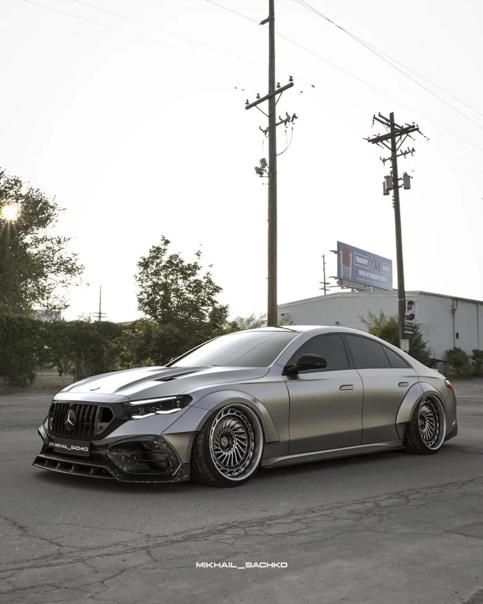 LuxuryMercedes's tweet photo. Mercedes-Benz E-Class https://t.co/PnoHqptqoG