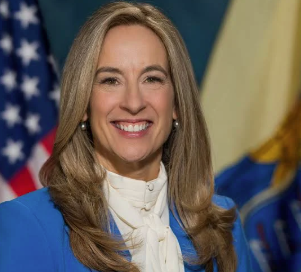 thatMrT's tweet photo. How many Nigerian women who served in the military are in government today?

Bianca Odinakachukwu Olivia Odumegwu-Ojukwu Nigerian politician, diplomat, lawyer, businesswoman and beauty pageant titleholder. She currently serves as the Minister of Foreign Affairs.

Rebecca Michelle "Mikie" Sherrill is an American politician, former naval officer, and former federal prosecutor serving since 2026 as the 57th governor of New Jersey.