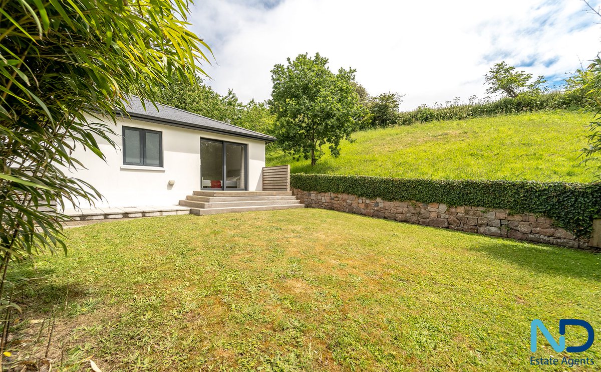 ndestates's tweet photo. NEW LISTING
St Peter - Three Bedroom Modern Home with Triple Garage, Parking and Large Gardens
Asking price £1,095,000 
Please call ND Estates on 01534 629009 to book your viewing 
Website: https://t.co/5kPEZO6toN https://t.co/3MLzlmkWl6