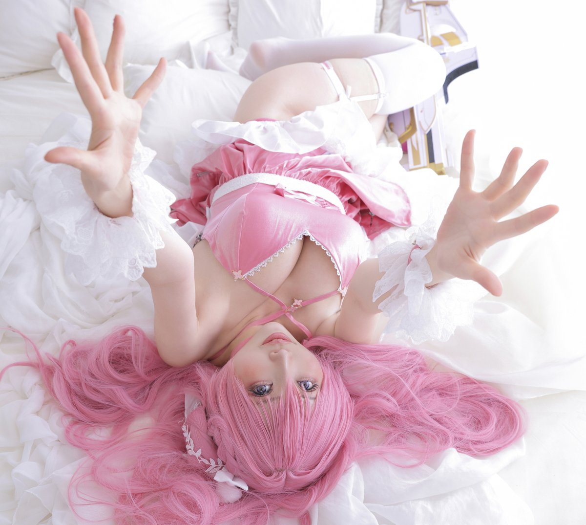 momoreku tweet picture