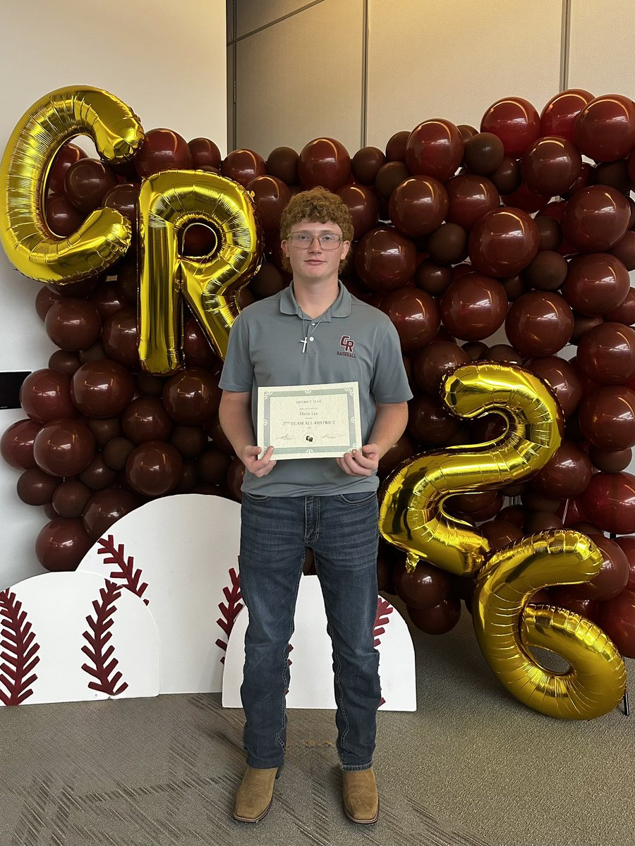 DavisLee2027's tweet photo. Wrapped up my junior baseball season. 

Thankful for the guidance from my coaches, the grind with my teammates, and every opportunity to compete. 

Next up: summer ball with the OPA Jays! ⚾️

 🏆 Awards: • Second Team All-District – 1B
 
📊 Stats:
• AVG: .375
• OPS: .905
• Hits: 36
• 2B: 5
• RBI: 19
• Runs: 16
• BB/K: 18/8

 Thank you @CincoRanchBBall @OPAJaysBaseball