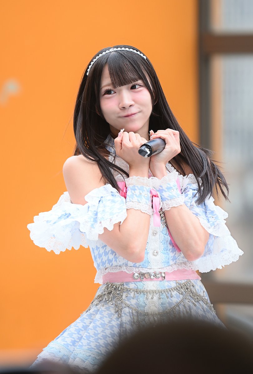 bloomint_'s tweet photo. 2026/05/06
花いろは 2ndアルバム ミニライブ＆特典会
@ タワーレコード渋谷

花いろは
市瀬りりあ

#花いろは
#ハナサツ
#りりあーかいぶ https://t.co/egCyYjnM9A