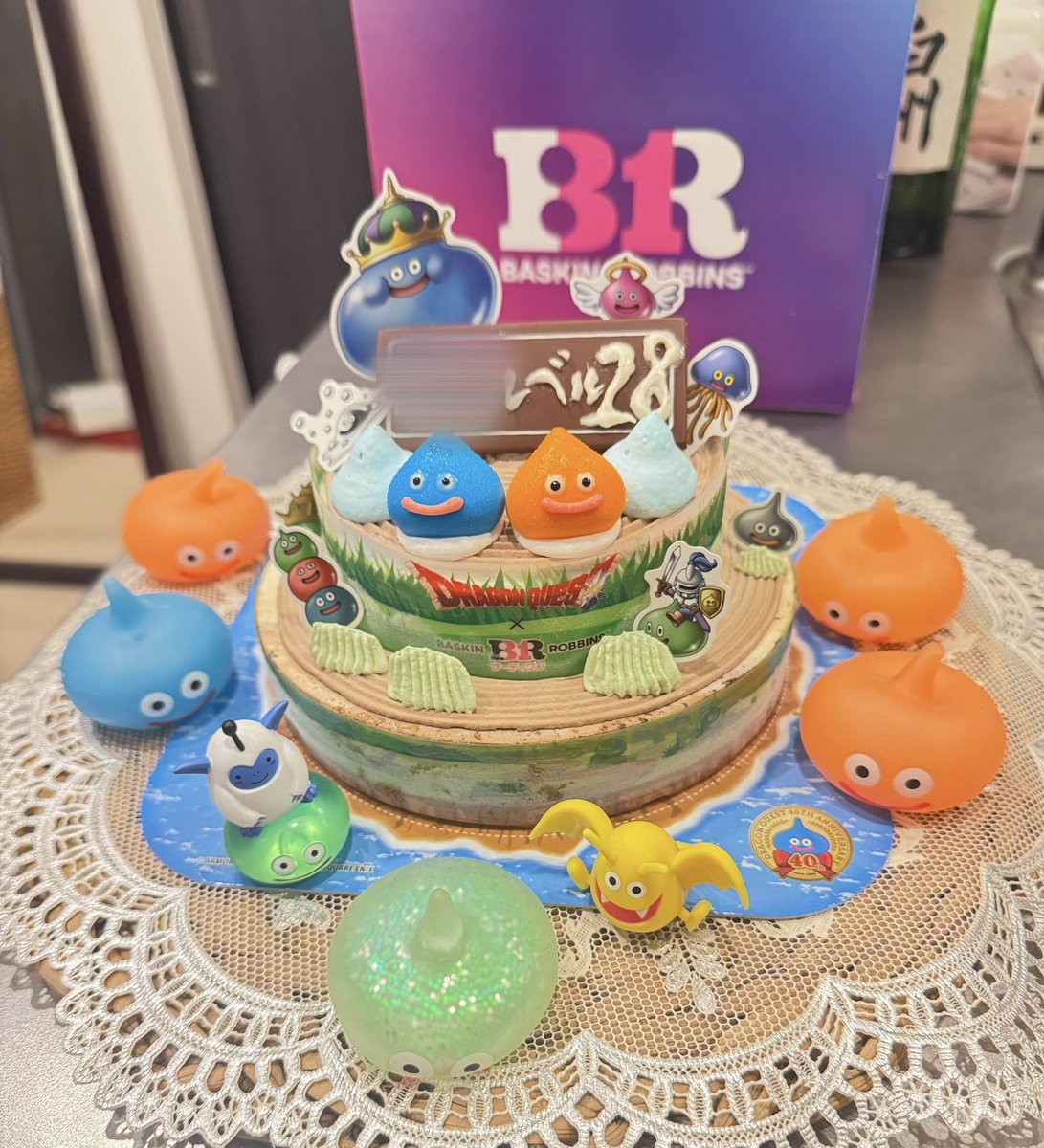 Hopper_Empty_'s tweet photo. レベル28も祝えた🫶🏻ドラクエケーキ可愛いー🩷 https://t.co/cGj9MPnR1D