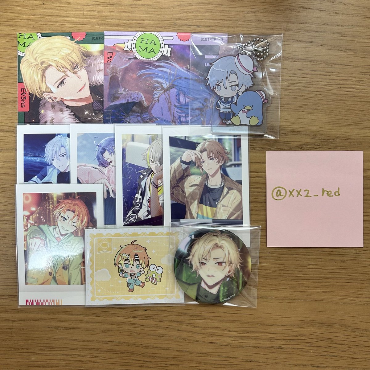 xx2_red's tweet photo. 18TRIP エイトリ 交換　キャラバッジコレクション vol.8 サンリオ シャイニーカード 特典

譲 來人 幾成 雪風 子タろ 流衣 七基 あく太 潮

求 同異種 練牙 > 買取 >ALT

郵送のみです🙌🏻難しいと思いますがよろしくお願いいたします。 https://t.co/pkFV9nTeVU