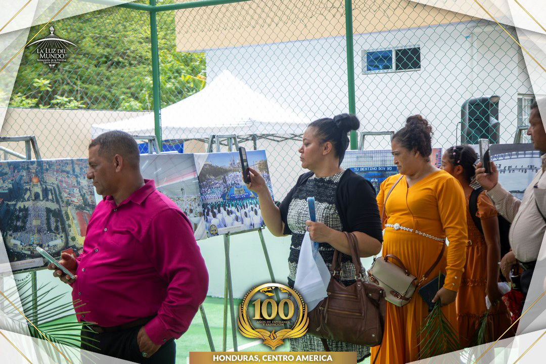 lldmhonduras's tweet photo. Galería Fotográfica: "Un Siglo de Luz" deslumbra en Celebración del Centenario

#LLDM
#LLDMHonduras
#Honduras
#LLDMCentenario https://t.co/6JnTHALmme