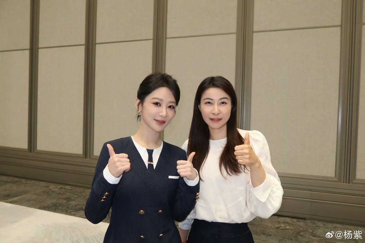 Yz1106Aoao's tweet photo. 📸 260605 #YangZi weibo update 

Caption: I'm very honoured to have been appointed as a 2026 Ecological Environment Protection Special Observer. This is not only an honour, but also a responsibility to connect with nature. (...) https://t.co/OiEIB5FdA2