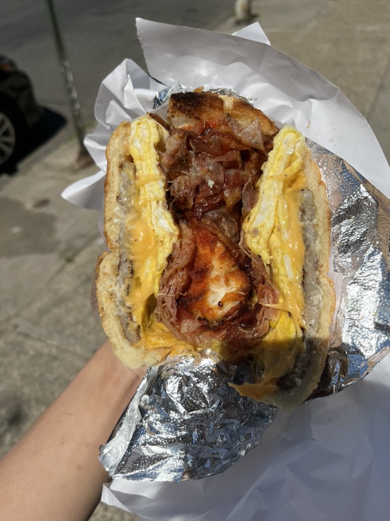 futurelesshole's tweet photo. just had the best deli breakfast sandwich i think ive ever had at 472 Wilson ave https://t.co/6ia4wyOPFj