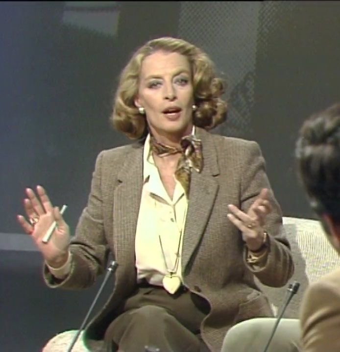 huppertspiano's tweet photo. capucine getting even more beautiful and chic with age is insane https://t.co/mMbTEE9RWp