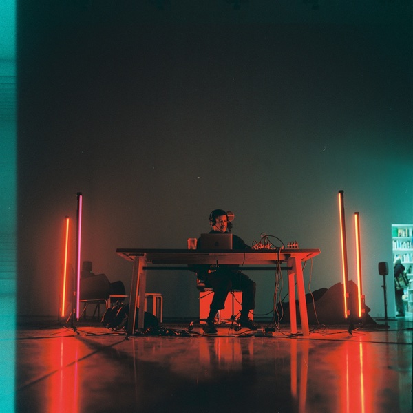 boomkatonline's tweet photo. DeForrest Brown Jr. caps off his Speaker Music project with a final set of expressionistic technoid evolutions running through jazz, trap, shoegaze, dub and drone diversions, essential listening FFO Miles, Drexciya, Ae

https://t.co/FPSelOyKBY https://t.co/TLAezKNRc3
