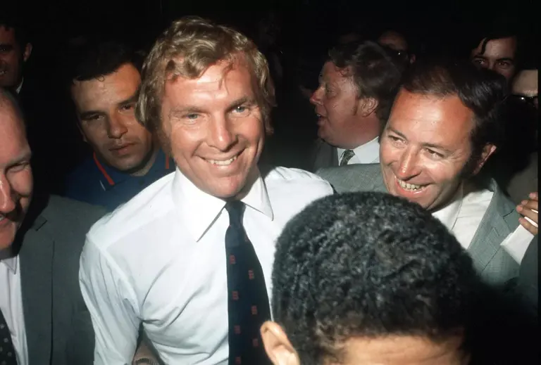 JohnnyOddSocks's tweet photo. It's #England's first warm up match tomorrow so #JoeStriker is remembering 1970

Let's hope it's better than Bobby Moore being placed under house arrest after being accused of stealing a bracelet

Please stay indoors Harry Kane!

https://t.co/WOVKlXHbZZ

#ThreeLions #FIFAWorldCup https://t.co/QEWWlLwqbt