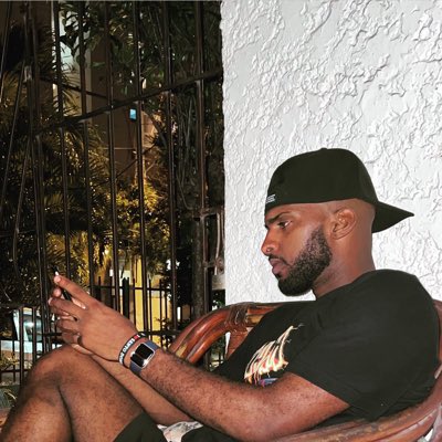 lebronrichi's tweet photo. #NewProfilePic https://t.co/uxE4aTdOQV