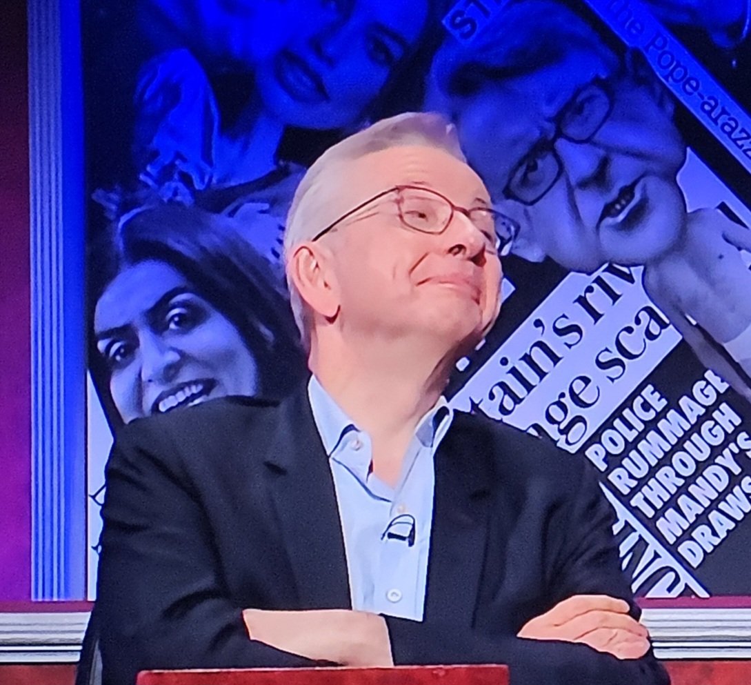 TStandfield1789's tweet photo. Laughing off his role in Covid fraud.
Giggling about using class A drugs.
Smirking at his treacherous ambition at the cost of the country.
Hilarious!
This man could have been Prime Minister.
@michaelgove @KemiBadenoch @Conservatives https://t.co/biNkiUMBI7