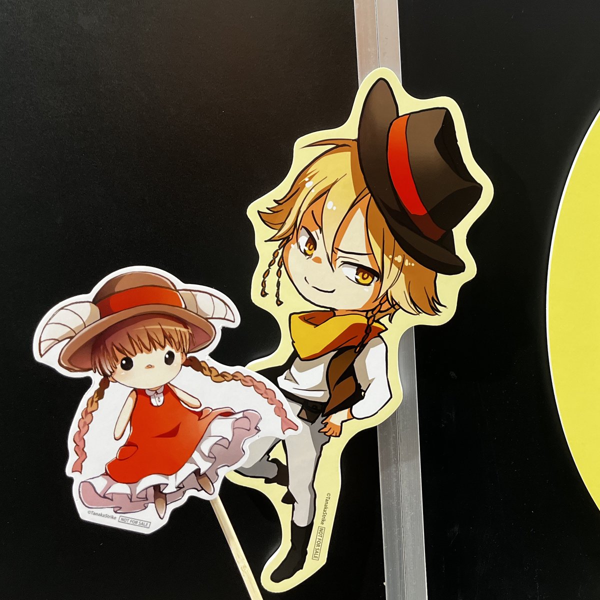 ts_servamp's tweet photo. 手に持って一緒に写真が撮れる【フォトプロップス】をご用意📸
お馴染みのアイテムから意外なセリフまで⁉️
ぜひあなたとサーヴァンプの特別な一枚を📸
会場内で譲り合ってお楽しみください✨

『サーヴァンプ15th Anniversary POP UP SHOP in マルイ』は、新宿マルイメンにて【6/14(日)まで】開催中🎊 https://t.co/93l7KaWrFV