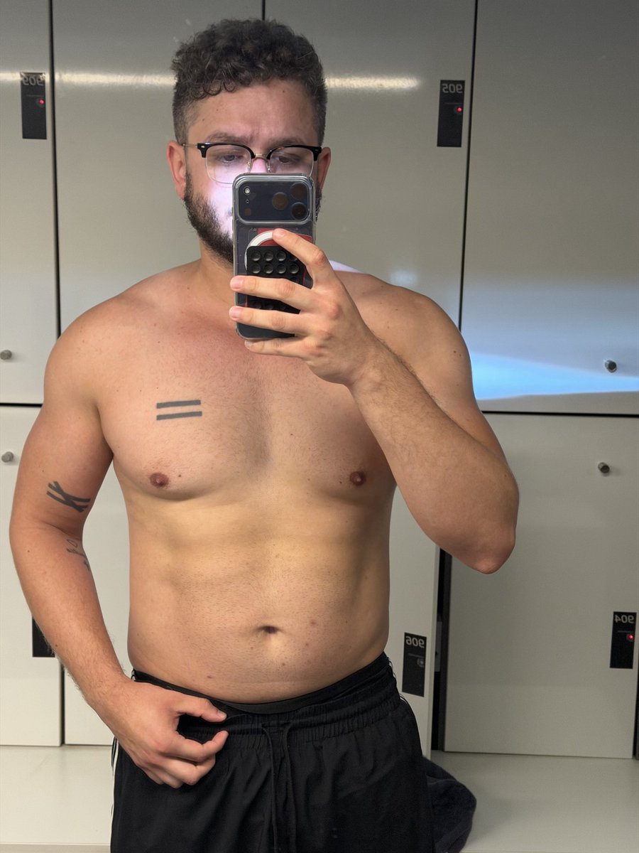 edumatos31's tweet photo. Done! #gay #gayfitness #workout https://t.co/w6EqXPFFIU