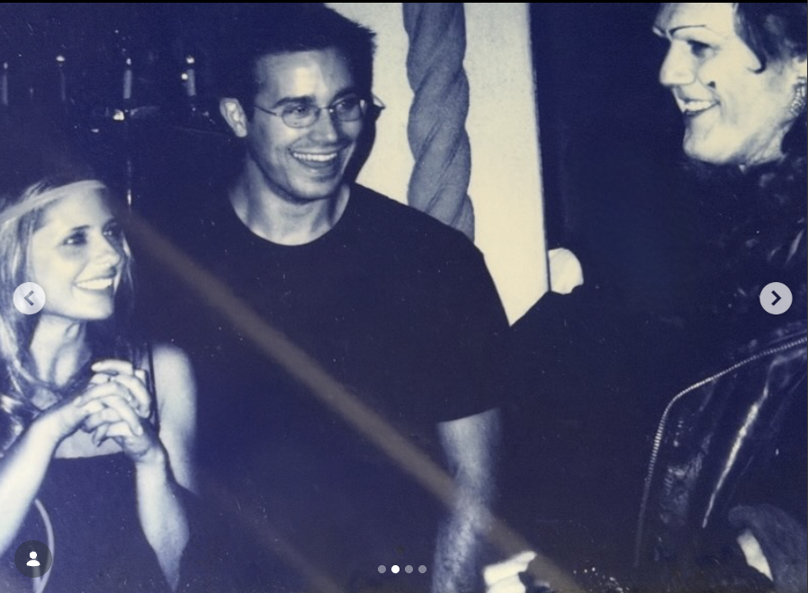 Phil_Lewis_'s tweet photo. Sarah Michelle Gellar honors her "Buffy" co-star Anthony Head following his death: https://t.co/BSGmDiEUc9