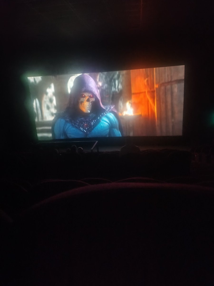 facedebarbe's tweet photo. Je suis aller voir Masters of the universe cette après midi. Le film est très bien beau caméo aussi. Vivement une suite. #mastersoftheuniverse #lesmaitresdelunivers https://t.co/YyIyTPmlfl
