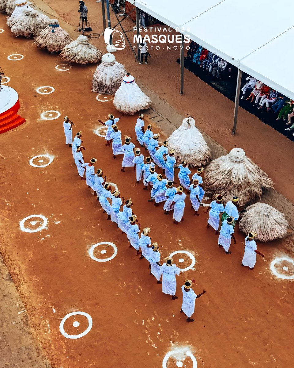 gouvbenin's tweet photo. incontournable du calendrier culturel béninois. ✨ 

Le Festival des Masques revient les 25 et 26 juillet 2026 pour écrire un nouveau chapitre de cette grande célébration du patrimoine vivant. 

📍 Porto-Novo
📅 25 &amp; 26 juillet 2026
🔗 https://t.co/wdJsGCgAWN ⤵️ https://t.co/S0PSUIFsJd
