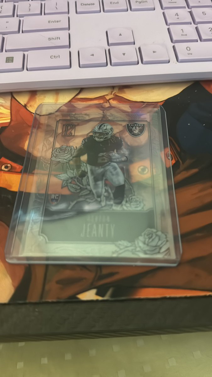 Breezzo__'s tweet photo. @CardPurchaser  I’ve never opened topps signature class cards. Is this actually a case hit? Got it from a blaster at Walmart! https://t.co/bwtznUNXVt