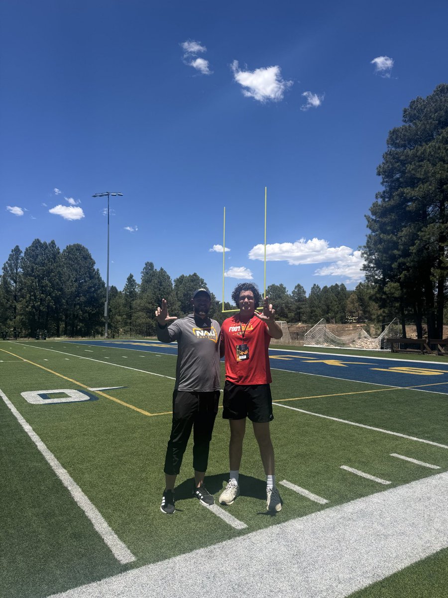 realTrentDunn's tweet photo. Had a great time today at @NAU_Football on an unofficial visit!!! It was awesome getting to know the coaches!!!

@Trace_Carroll @Baxter64Colin @ChapfootballAZ @CoachB_Larson https://t.co/JKe9spmaSz