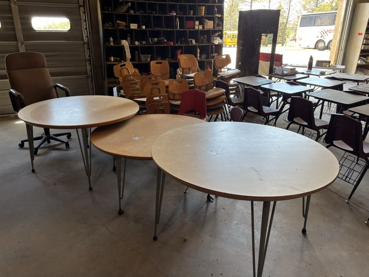 pd_schools's tweet photo. Come join us at Panhandle Frontier Finds. Located in Potter at the bus barn on the north side of the school. Open now until 4, 8-4 on Saturday and 9-2 on Sunday. https://t.co/v6jZECDKKj
