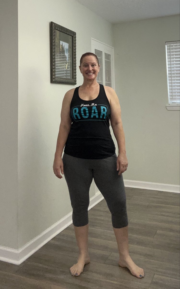apriledwards381's tweet photo. I feel my shirt today is very appropriate. “Hear me Roar!” Feeling amazing after my weekly weigh in. I have gone from 224 lbs to 182 lbs. since August 2025. 
I am down 42 lbs!!!! 🎉🙌🏻🎉🙌🏻
Look 👀 what you helped make Anna’s Vitamin Bar
Loving that I can see my waist again. https://t.co/aOrX5bmeSo
