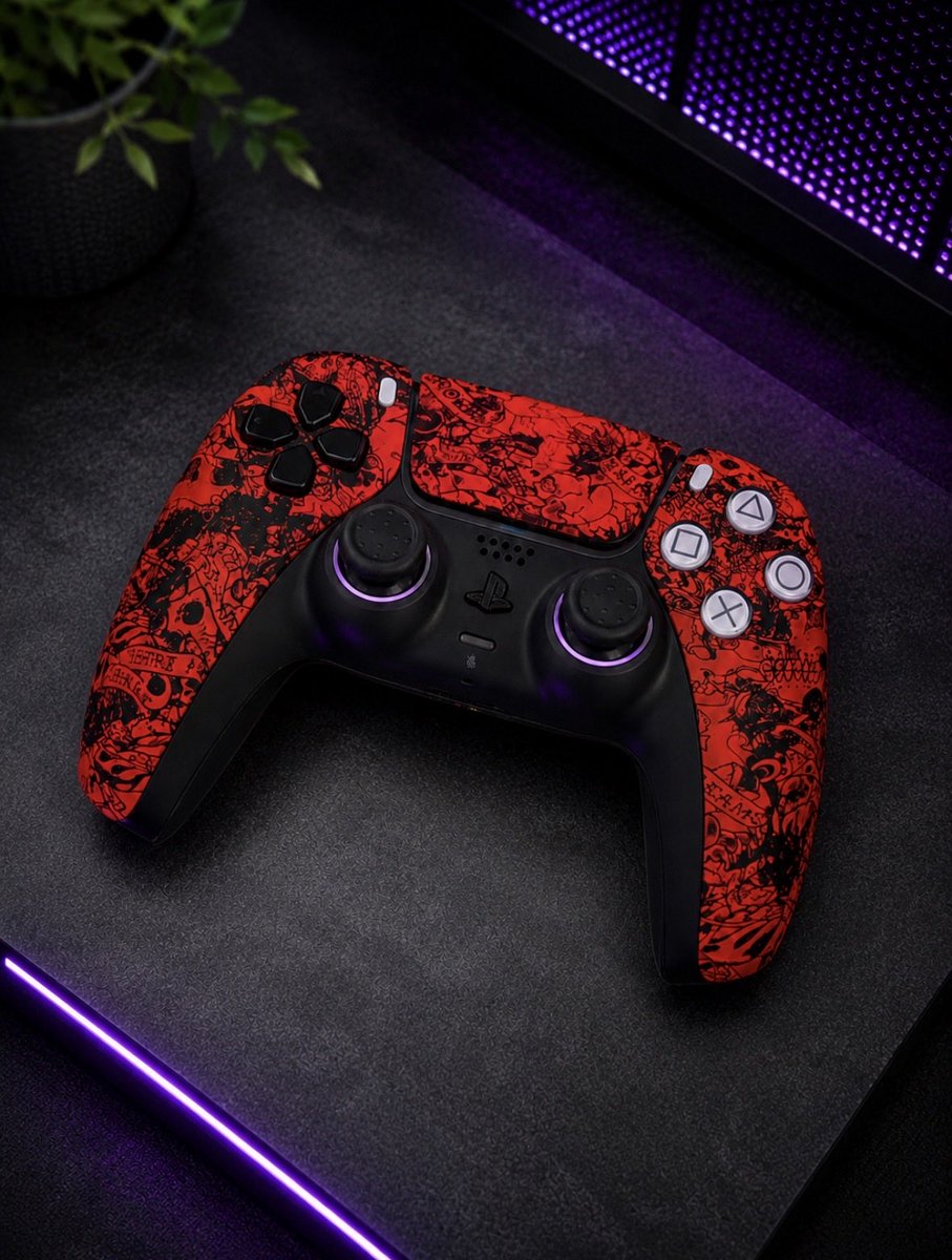 NagashockGaming's tweet photo. Red never looked this aggressive. 🔥

Custom skull-wrap design.
Digital Click Triggers &amp; Bumpers.
TMR Anti-Drift Modules.

Built for speed and performance. https://t.co/E3PTCeThrg