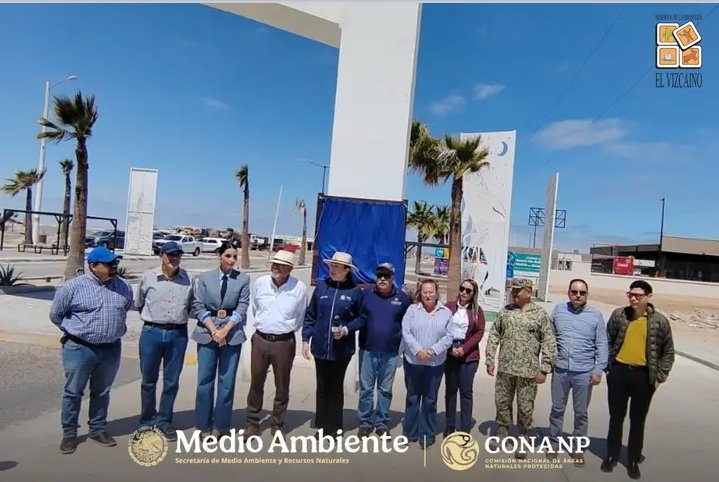 CommitteeWorld's tweet photo. La Alcaldesa de Mulegé, Edith Aguilar, ha inaugurado junto al @CONANP_mx y otras autoridades el panel de kilometro cero mundial de la ballena gris del Corredor Biológico Mundial en la Reserva de la Biosfera de El Vizcaíno.
Gracias a todos por su inmensa y gran labor durante años https://t.co/OxYZD4qIT8