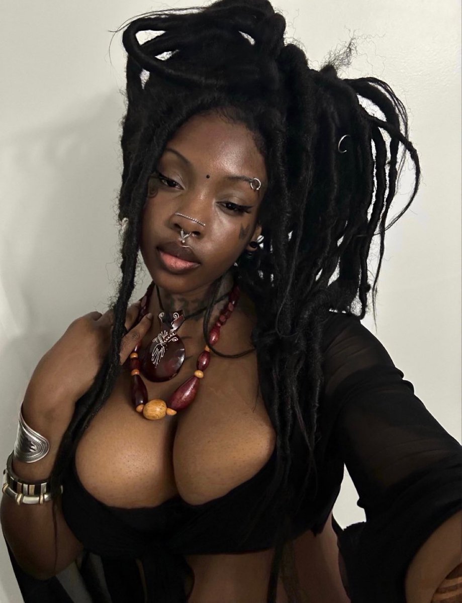 AfroStunnerz's tweet photo. https://t.co/19ZIy9DTvZ