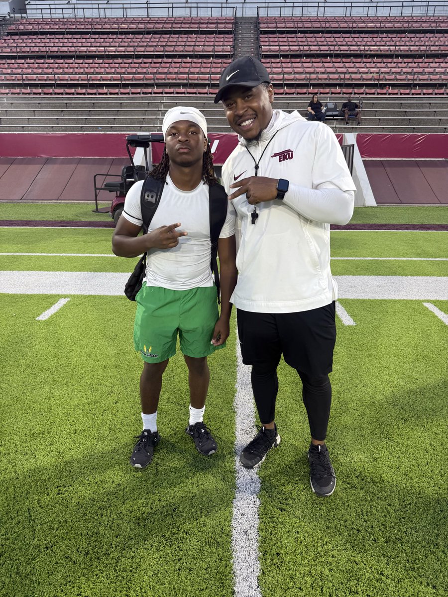 Brayden_payne3's tweet photo. Had a great day yesterday competing at @EKUFootball camp. Thankful for the opportunity and good coaching. Looking forward to building on today's experience. Thank you @Cox83Caleb @CoachDerekDay @EKUWWells https://t.co/2r8ENigXP0