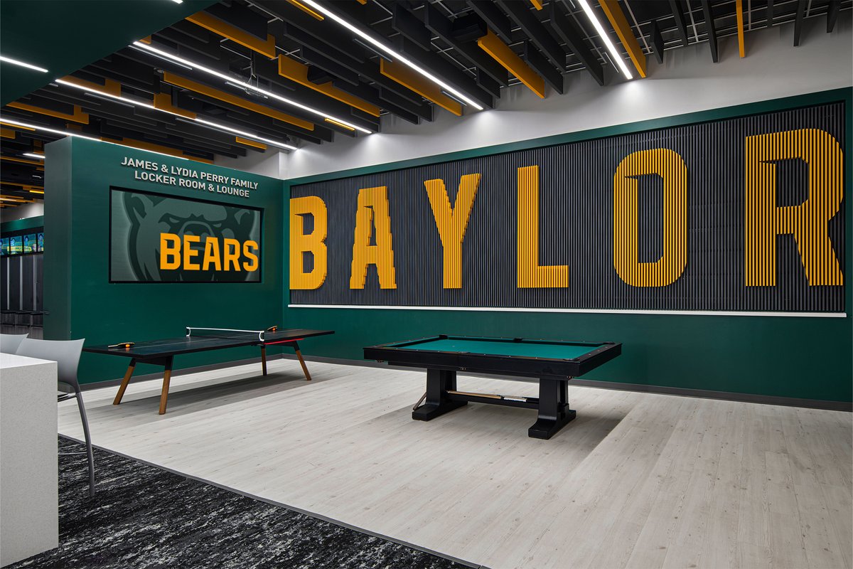 BaylorMBB's tweet photo. Back to work at one of the best facilities in the nation 🔜

#SicEm | #CultureofJOY https://t.co/5Rhqqch9ib