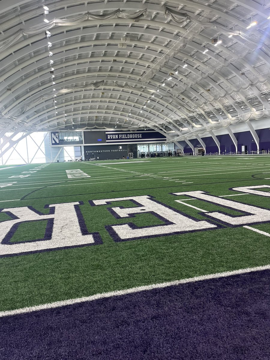 RyanHochLS's tweet photo. I had an amazing day at the Northwestern Specs Camp! I snapped very well and made the finals of the camp competition. Thank you @Creightp and @Joe_Seymour26 for a great camp. #Gocats #HailLasalle 
@LSLELITE @HKA_Tanalski @BrettGordonLSHS https://t.co/61JdMYP8qm