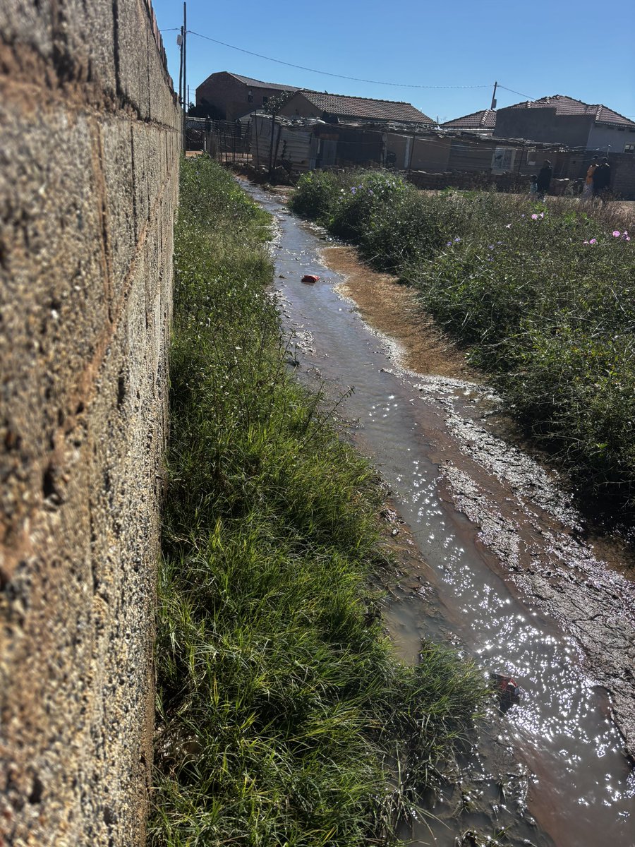 LemoSebo's tweet photo. Today, as the Chair for the S79 OC on Utilities, I revisited the Soshanguve Block L sewer repairs project. Progress has been made, but more work remains. With the Dept of Water &amp; Sanitation, we are committed to fast-tracking repairs and restoring dignity to affected residents. https://t.co/oPosvec4ni