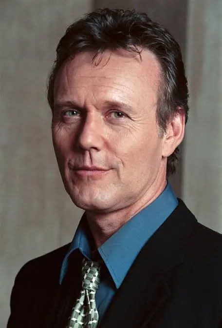 ex_princesse's tweet photo. RIP Anthony Michael Head.  Best known to Brits as the Gold Blend man https://t.co/aNTzViWo28