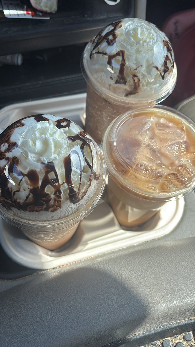 SlumRNA_Dog's tweet photo. My wife texts me to ask if I can get her and her sisters coffee at the coffee shop staffed by hot girls after I drop the kids off at school, “sure honey,” I say as I sigh, reach under my seat, grab my penis pump and jelq my beef up to maximum print under my gray sweatpants. https://t.co/CjwmhswOlF