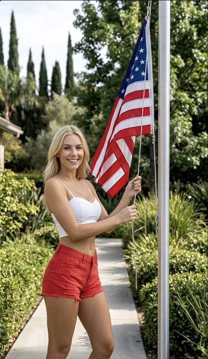 tina_spitfire's tweet photo. Raise those flags!  
Happy RED Friday https://t.co/i0QGCF759q
