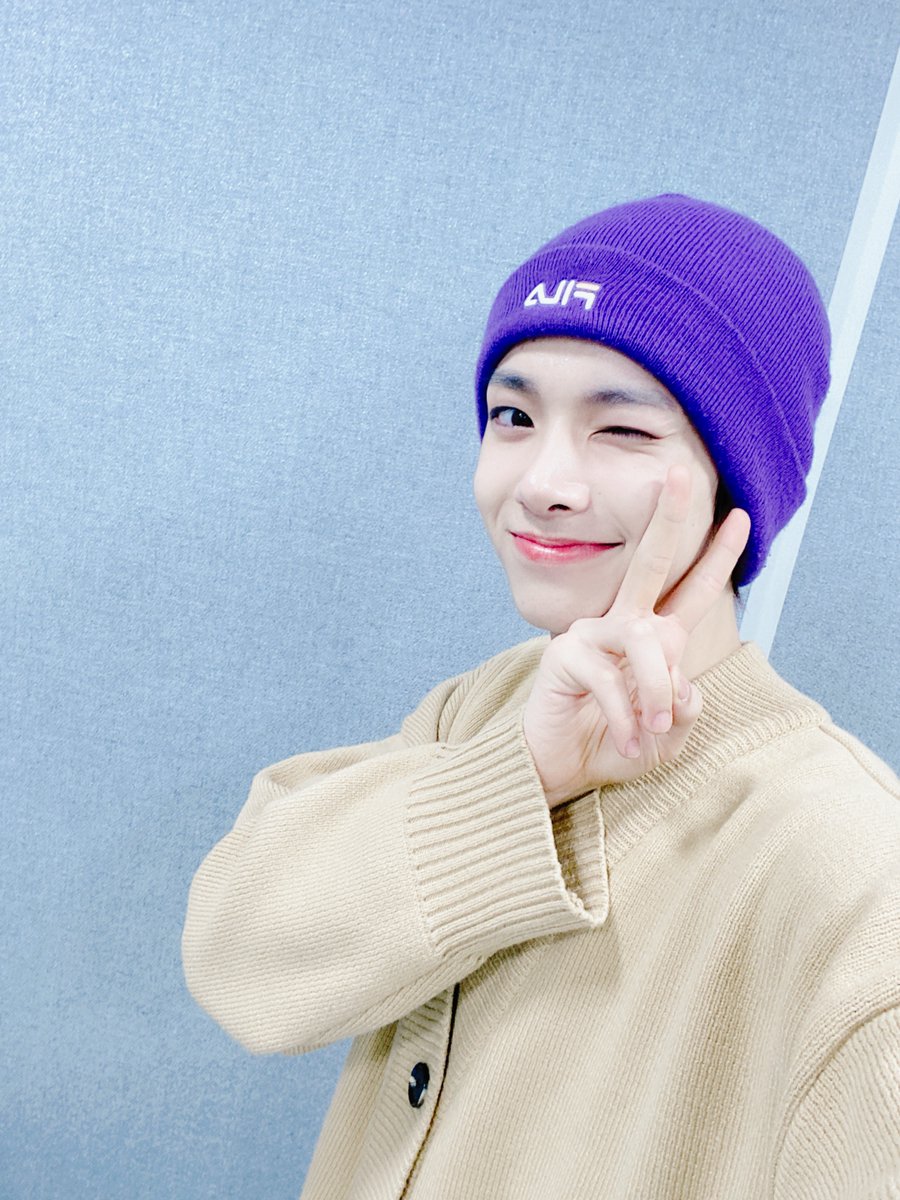emisluvvi's tweet photo. @ComebackHee гооо

#ONCE_ENHA_BLUE_MOON
#7_STARS_FOR_OUR_MOON https://t.co/F7IHDlWrHo