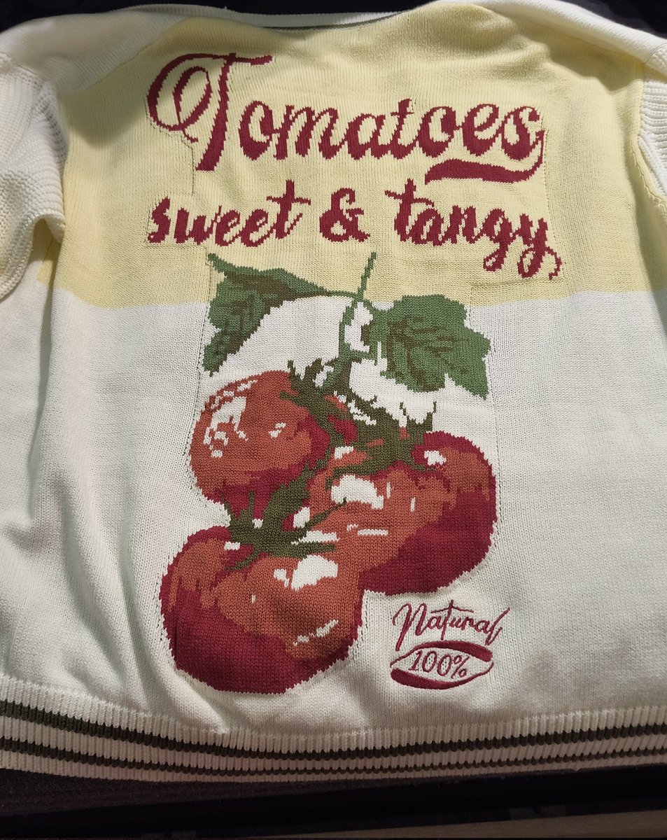 tasticake2's tweet photo. @SirSaltshaker My favorite thing is the back, it makes me think of those canned tomatoes from Italy https://t.co/SuQAQ7tmAJ