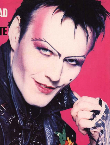 Smeary's tweet photo. Noooo, Anthony Head died!?!?

Well fuck!

The man was brilliant in everything he did and his music was beautiful!

The man will be missed!

#AnthonyHead https://t.co/BBFMiNRVeV